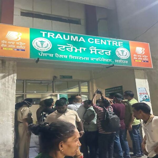 ਜਲੰਧਰ ਦੇ ਸਿਵਲ ਹਸਪਤਾਲ ‘ਚ ਤਿੰਨ ਮਰੀਜ਼ਾਂ ਦੀ ਮੌਤ, ਆਕਸੀਜਨ ਪਲਾਂਟ ‘ਚ ਆਈ ਤਕਨੀਕੀ ਖਰਾਬੀ