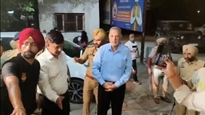 ਜਲੰਧਰ ਸਿਵਲ ਹਸਪਤਾਲ ‘ਚ ICU ‘ਚ ਹੋਈਆਂ ਮੌਤਾਂ ਨੂੰ ਲੈ ਕੇ ਸਿਹਤ ਮੰਤਰੀ ਦਾ ਵੱਡਾ ਐਕਸ਼ਨ, 48 ਘੰਟਿਆਂ ਦੇ ਅੰਦਰ ਮੰਗੀ ਜਾਂਚ ਰਿਪੋਰਟ