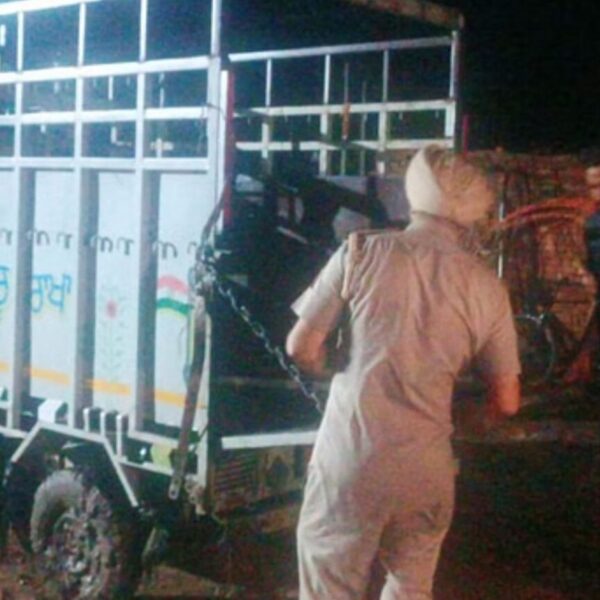 ਮਾਤਾ ਨੈਣਾ ਦੇਵੀ ਦੇ ਦਰਸ਼ਨਾਂ ਤੋਂ ਪਰਤ ਰਹੇ ਸ਼ਰਧਾਲੂਆਂ ਨਾਲ ਭਿਆਨਕ ਹਾਦਸਾ, ਪਿਕਅੱਪ ਨਹਿਰ ‘ਚ ਡਿੱਗੀ