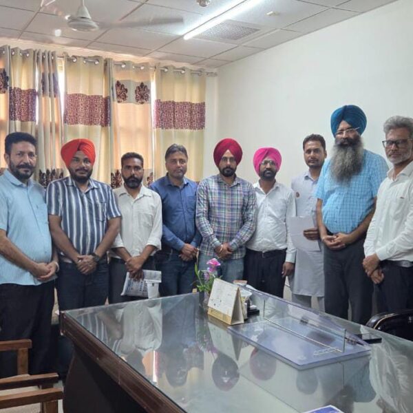 ਸਕੂਲ ਮੈਨੇਜ਼ਮੈਂਟ ਕਮੇਟੀਆਂ ਦੀ ਨਵੀਂ ਬਣਤਰ ਸਿੱਖਿਆ ਅਧਿਕਾਰ ਕਾਨੂੰਨ ਦੀ ਉਲੰਘਣਾ : ਡੀ.ਟੀ.ਐੱਫ