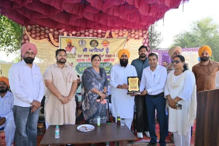 ਵਿਧਾਇਕ ਕੁਲਵੰਤ ਸਿੰਘ ਪੰਡੋਰੀ ਅਤੇ ਵਿਧਾਇਕ ਲਾਭ ਸਿੰਘ ਉੱਗੋਕੇ ਨੇ ਖਿਡਾਰੀਆਂ ਦੀ ਕੀਤੀ ਹੌਸਲਾ ਅਫਜ਼ਾਈ